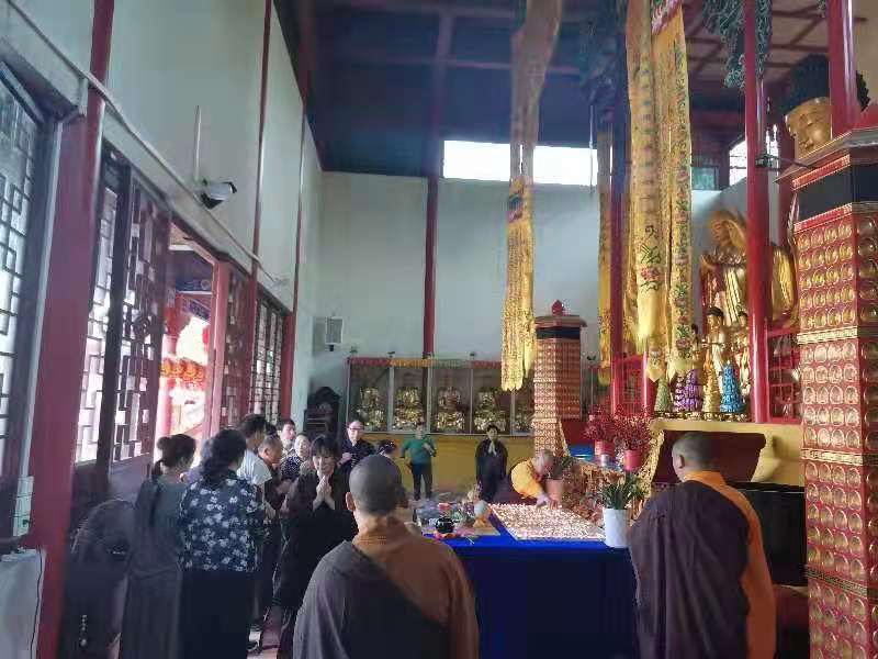 美彩国际文殊菩萨圣诞祈福助考法会圆满